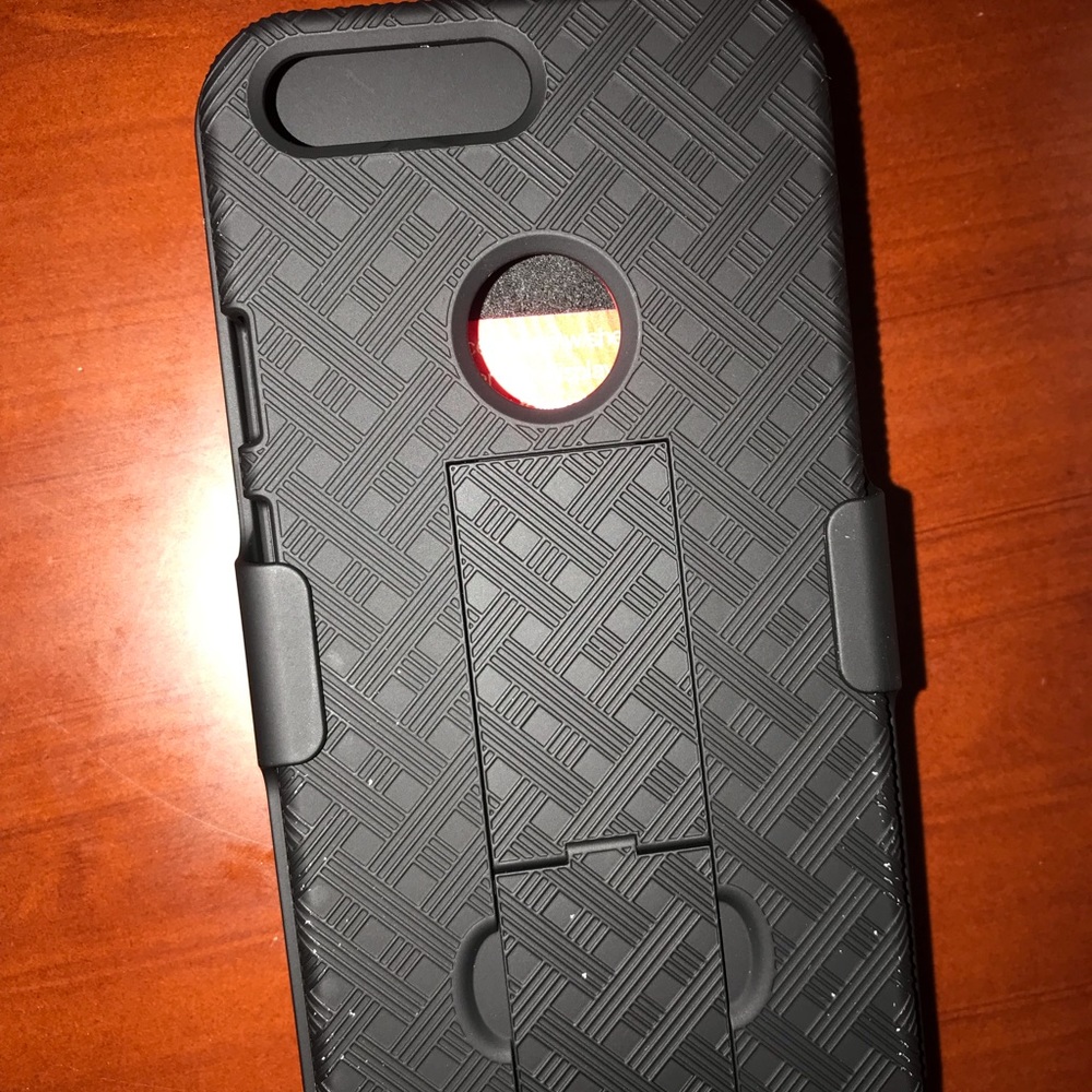 shell/Holster Combo with kickstand